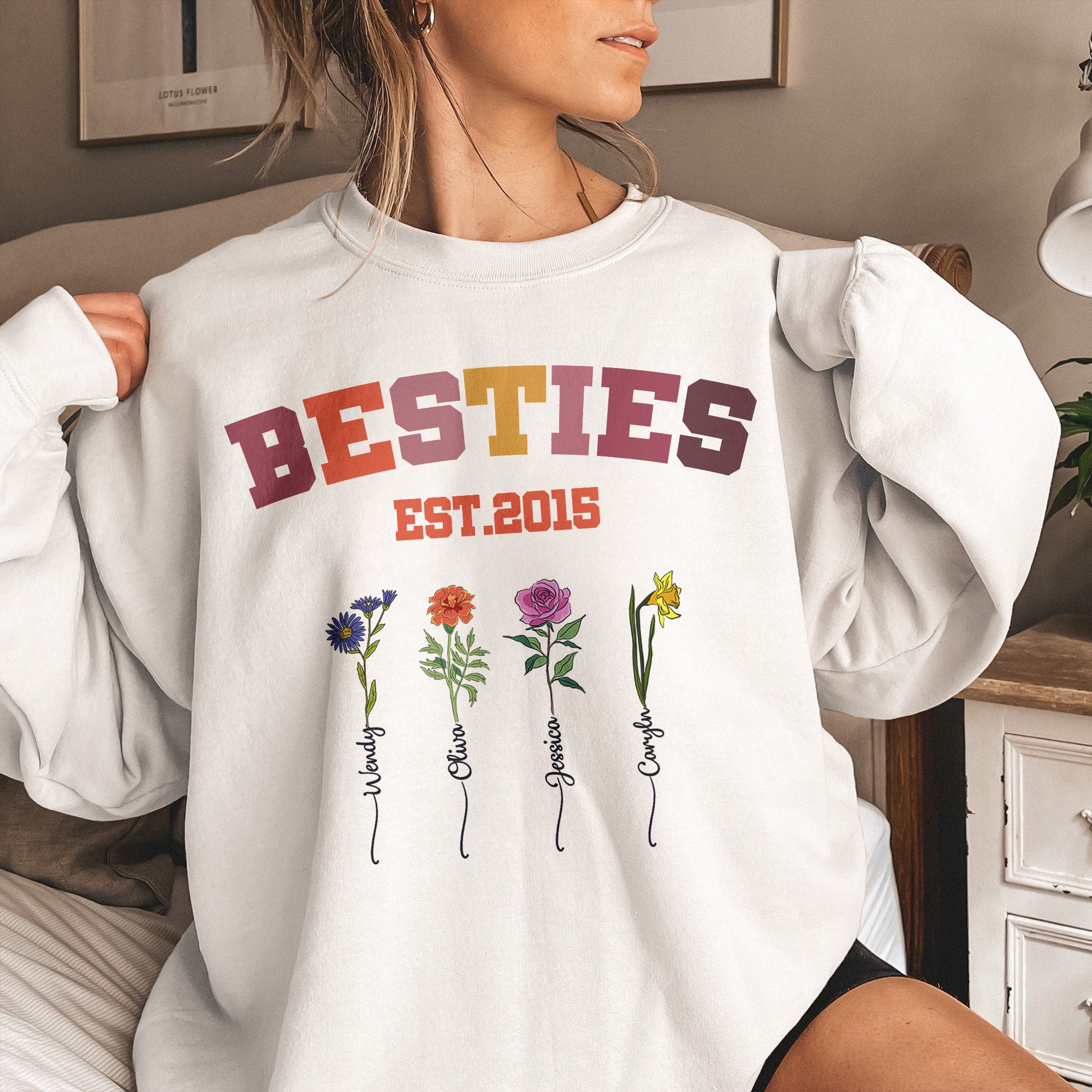 Besties Est Birthflower Friend Gift - Personalized Sweatshirt