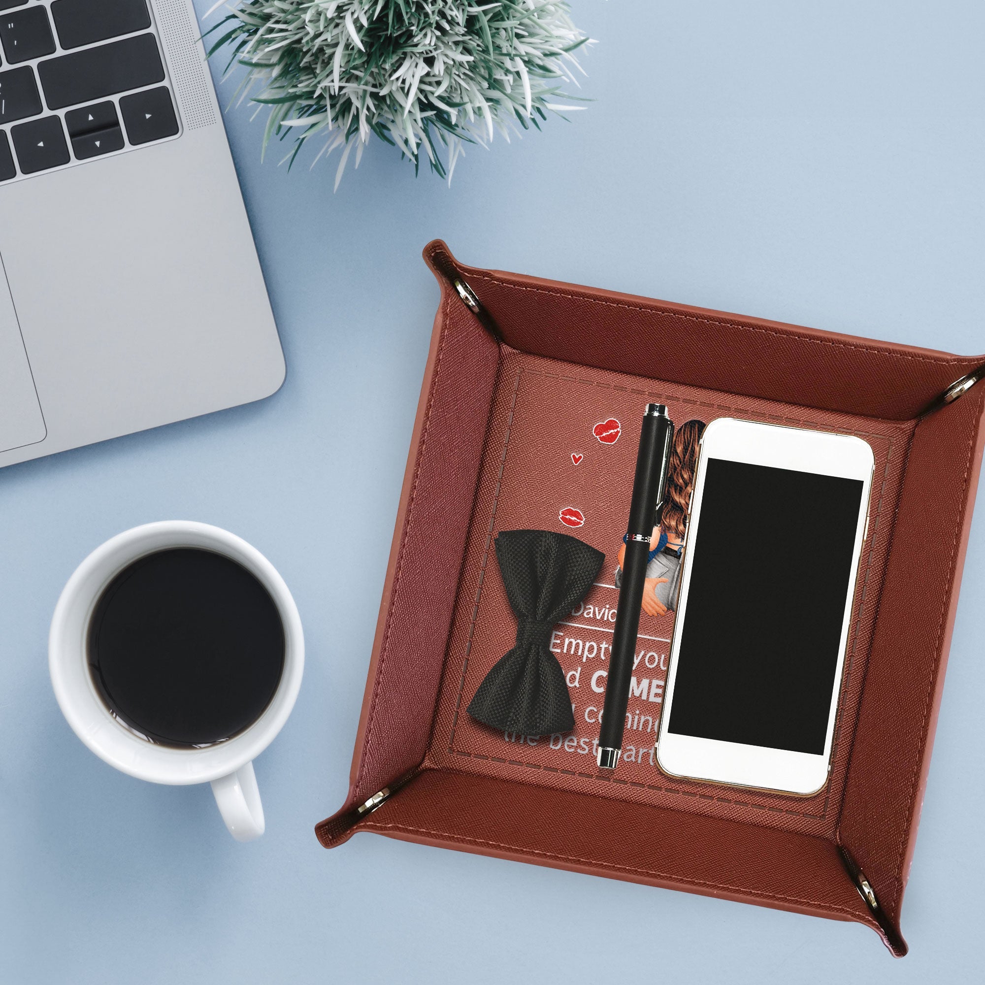 Empty Your Pocket And Come Hug Me - Personalized Leather Valet Tray