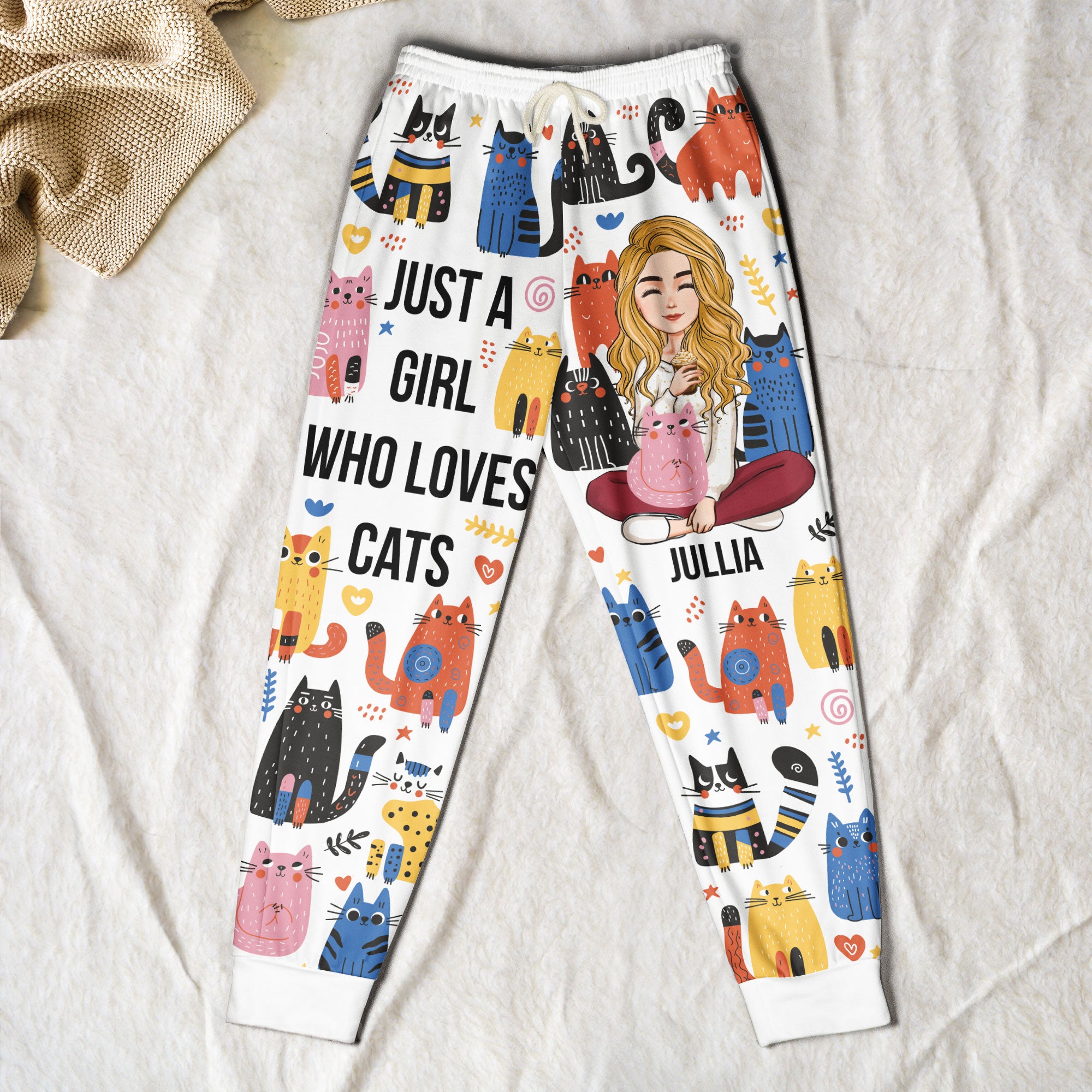 Just A Girl Who Loves Cats - Personalized Sweatpants