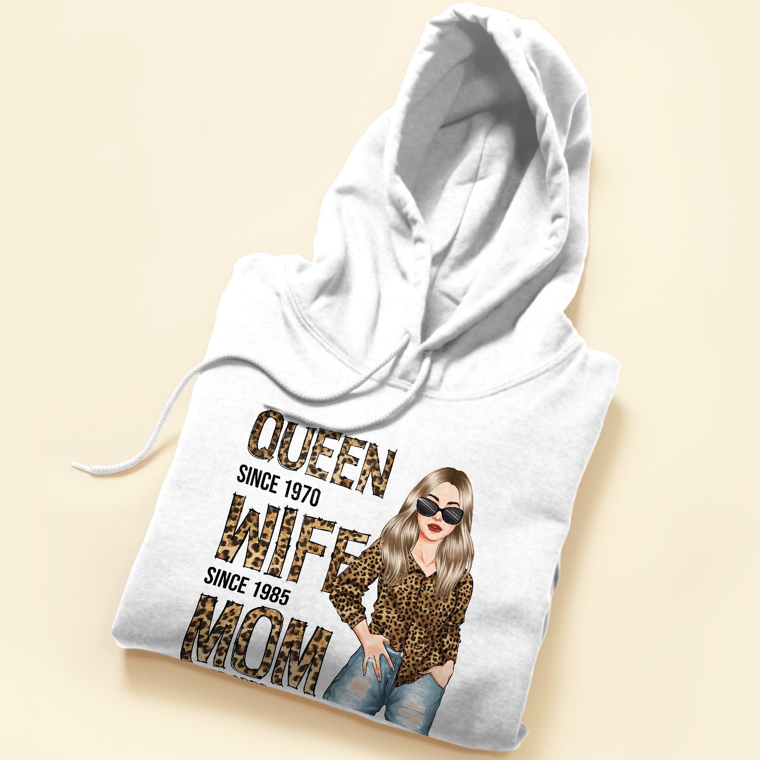 Queen Wife Mom - Personalized Shirt - Anniversary, Valentine's Day, Birthday Gift For Wife, Mom, Grandma - Leopard Woman